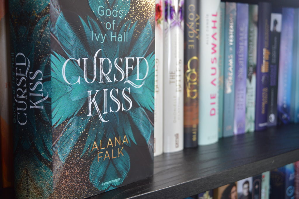 Monatsbuch 2022 39 CursedKiss 1